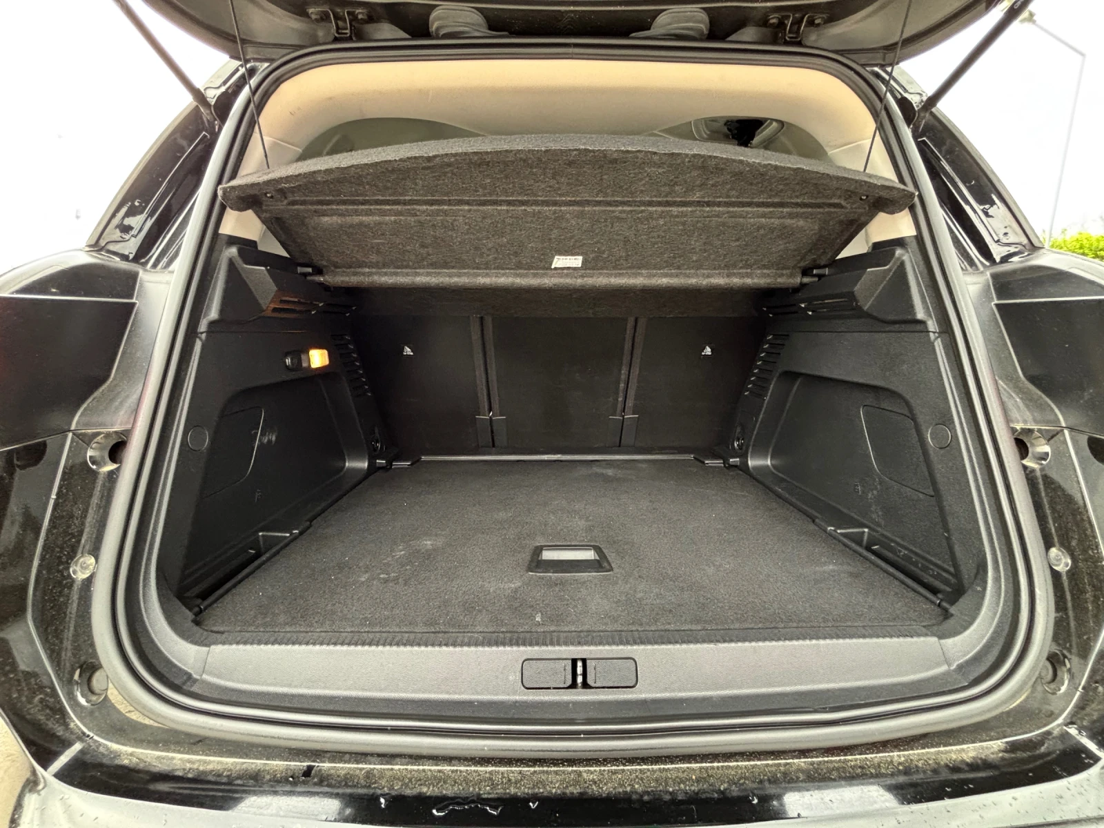 Citroen C5 Aircross 1.5HDI/КАМЕРА/NAVITOUCH, снимка 13 - Автомобили и джипове - 54651195
