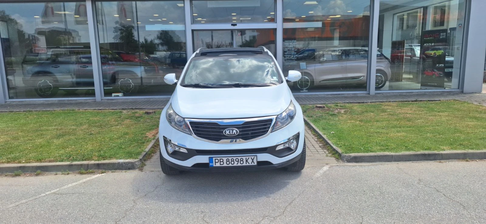 Kia Sportage, снимка 2 - Автомобили и джипове - 54971700