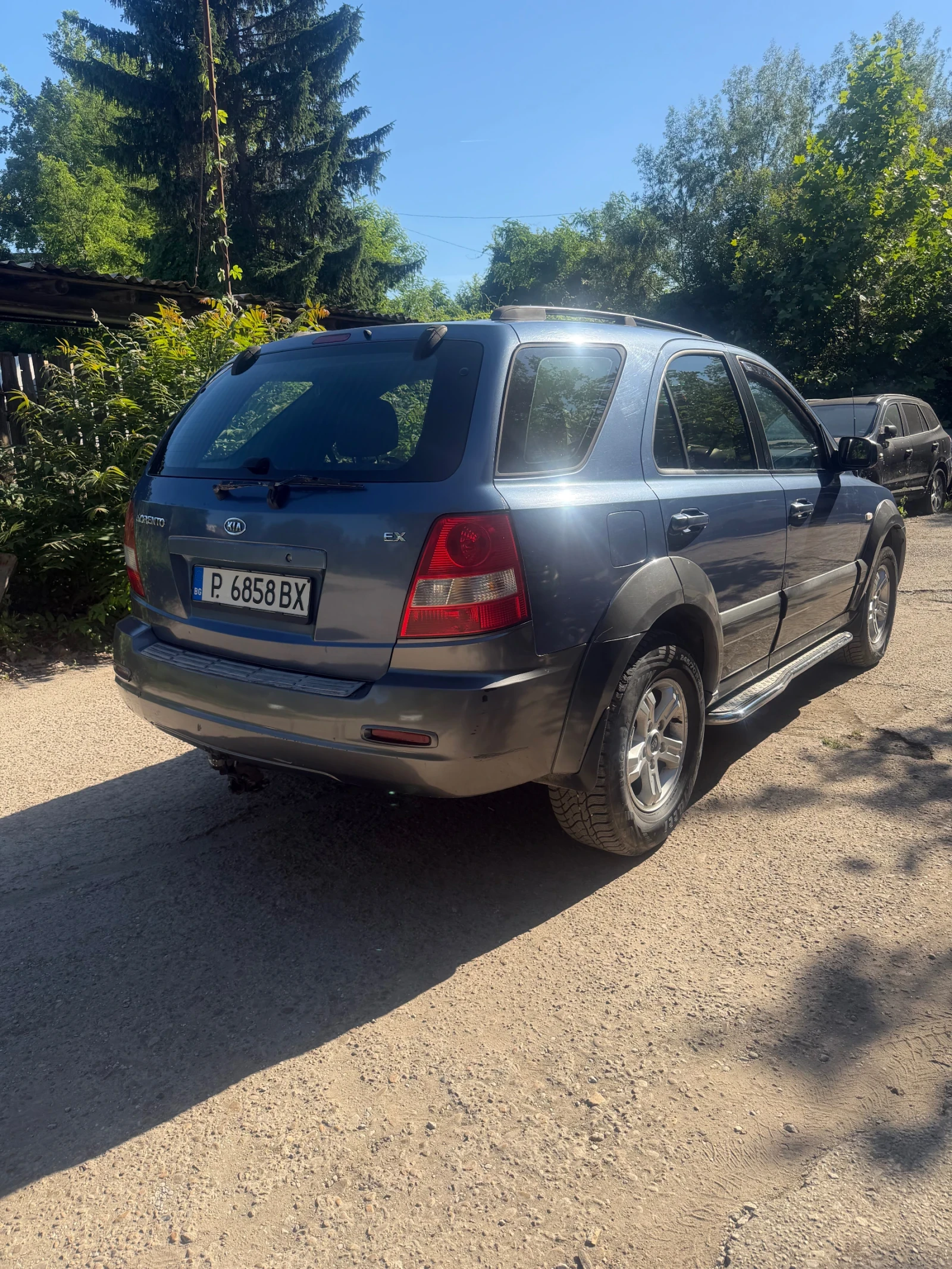 Kia Sorento 2.5CRDI 4x4, снимка 3 - Автомобили и джипове - 55006543