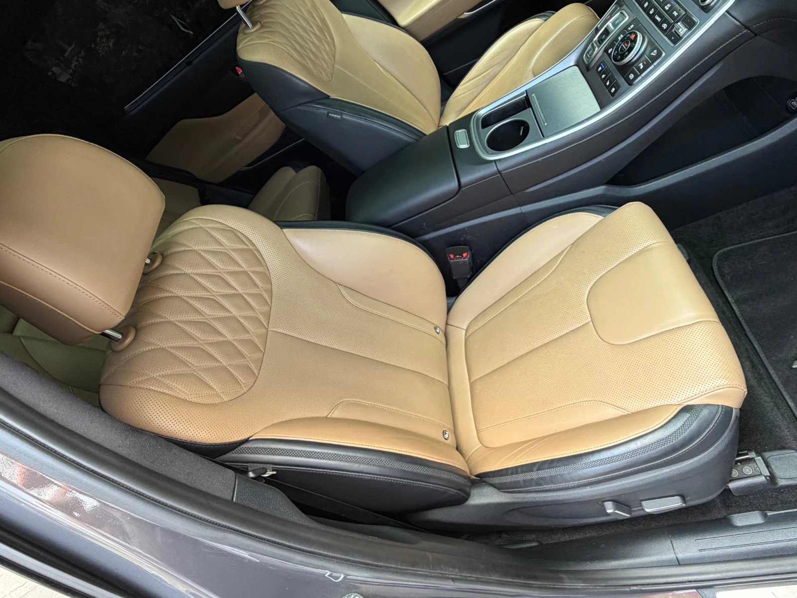 Hyundai Santa fe 2.2 CRDI  7 МЕСТА, снимка 8 - Автомобили и джипове - 55152546