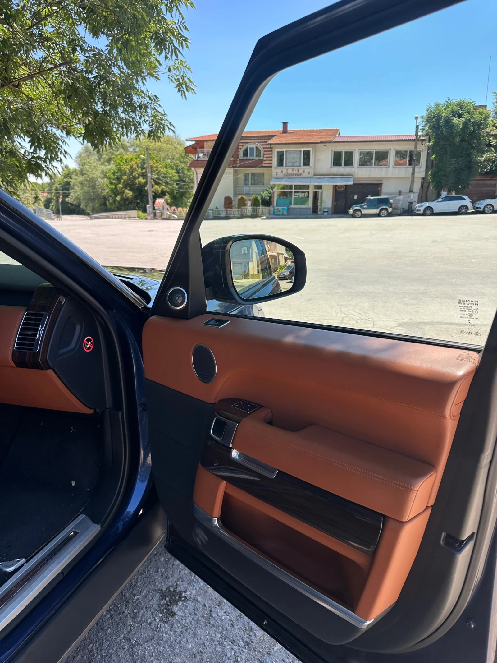 Land Rover Range rover Autobiography, SDV8, снимка 14 - Автомобили и джипове - 55250974