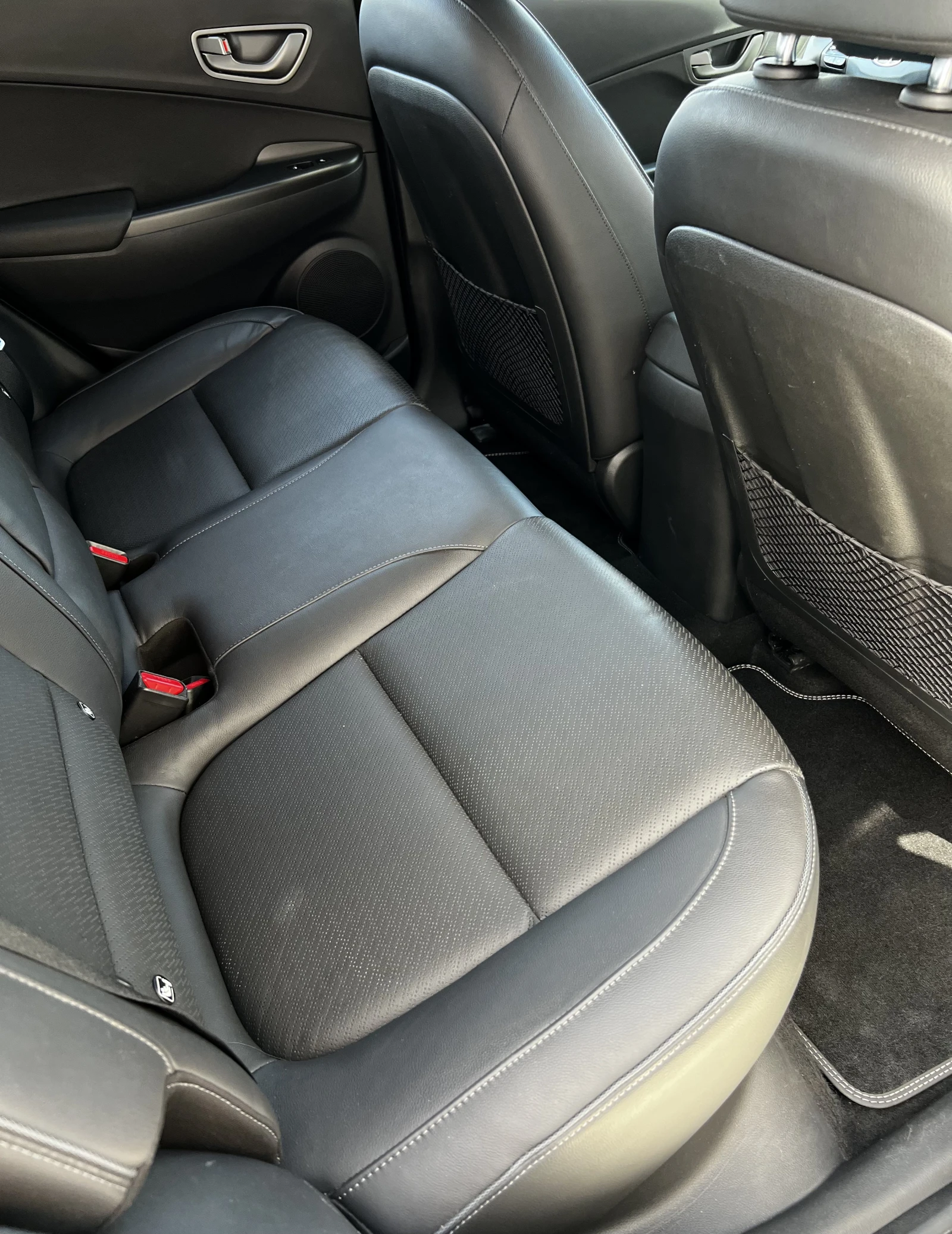 Hyundai Kona Premium 2WD, снимка 13 - Автомобили и джипове - 55885056