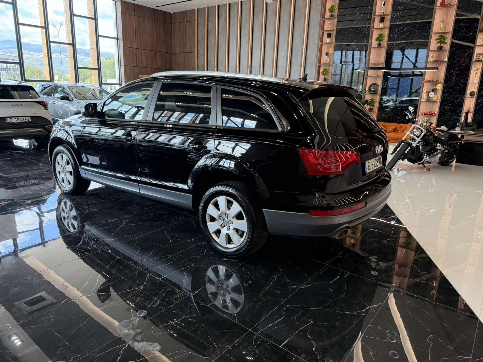 Audi Q7, снимка 4 - Автомобили и джипове - 56163604