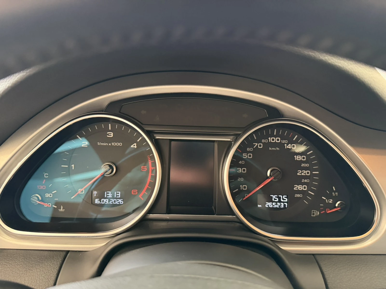 Audi Q7, снимка 9 - Автомобили и джипове - 56163604
