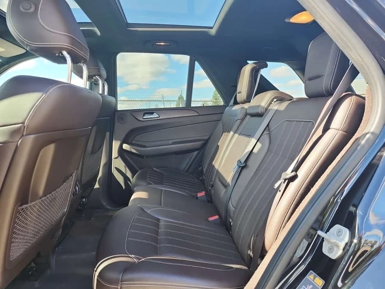 Mercedes-Benz GLE 400  4matic / CARFAX / 360 / DISTRONIC / 2 КЛЮЧА , снимка 12 - Автомобили и джипове - 56316219