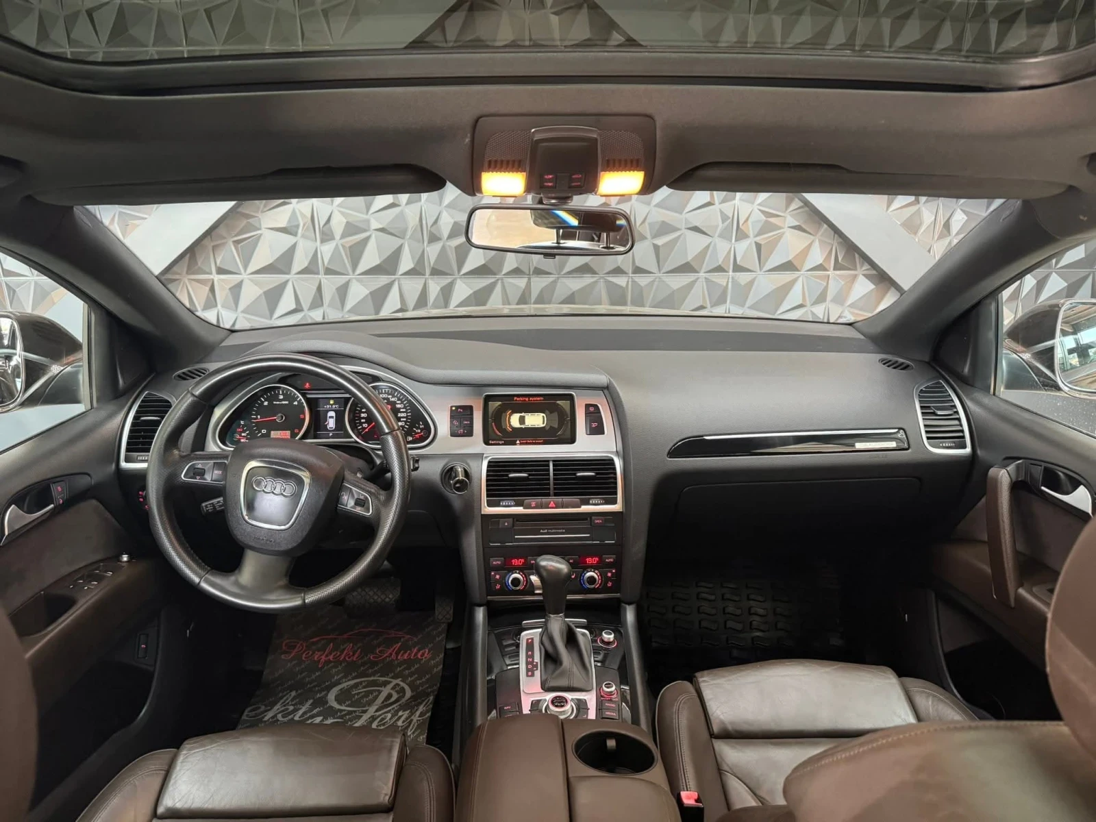 Audi Q7 3.0dizel, снимка 7 - Автомобили и джипове - 56337742