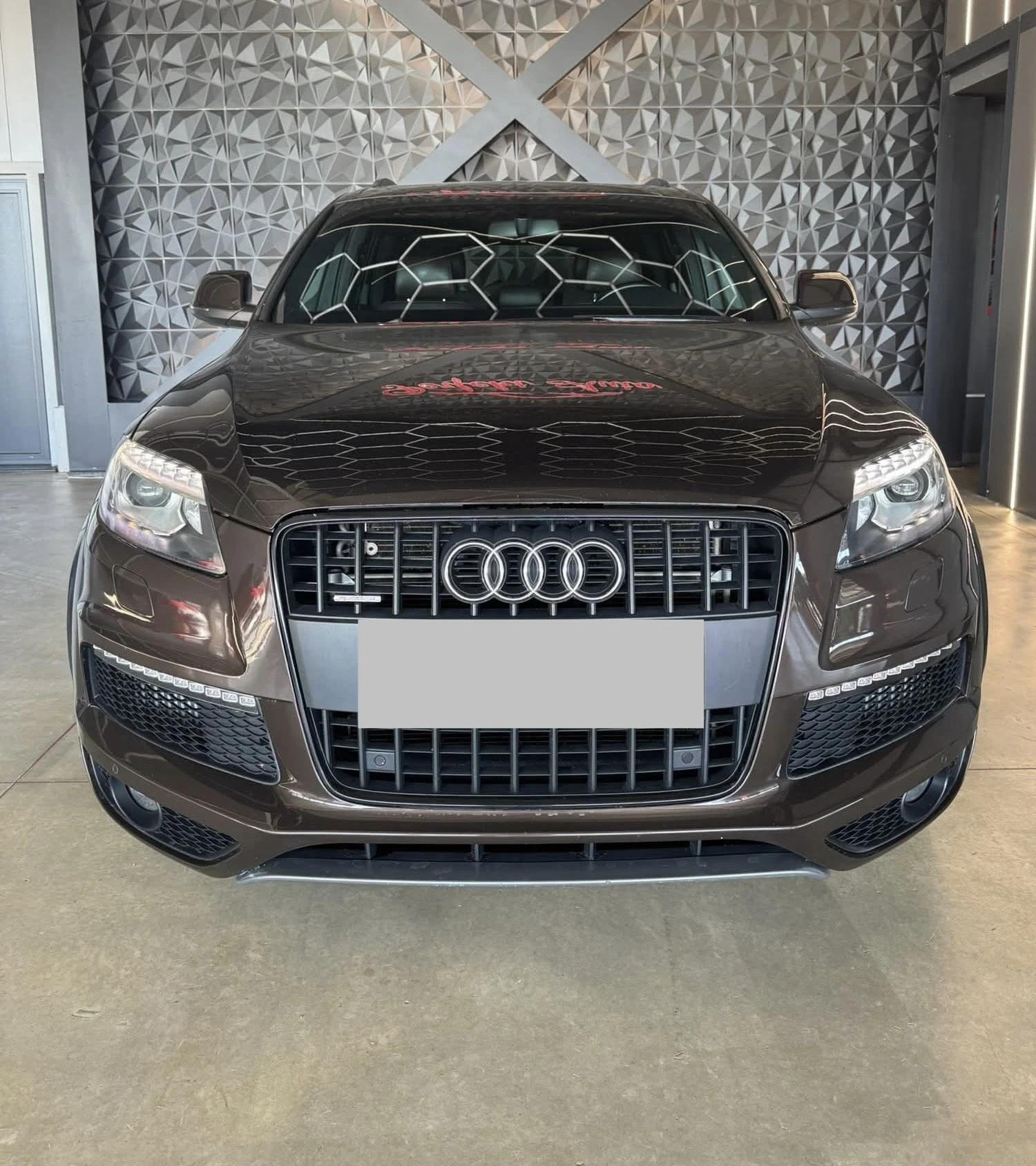 Audi Q7 3.0dizel, снимка 2 - Автомобили и джипове - 56337742