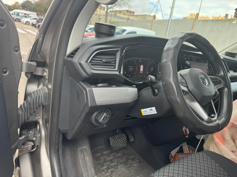 VW California T 6.1 Beach, снимка 5 - Бусове и автобуси - 51091960