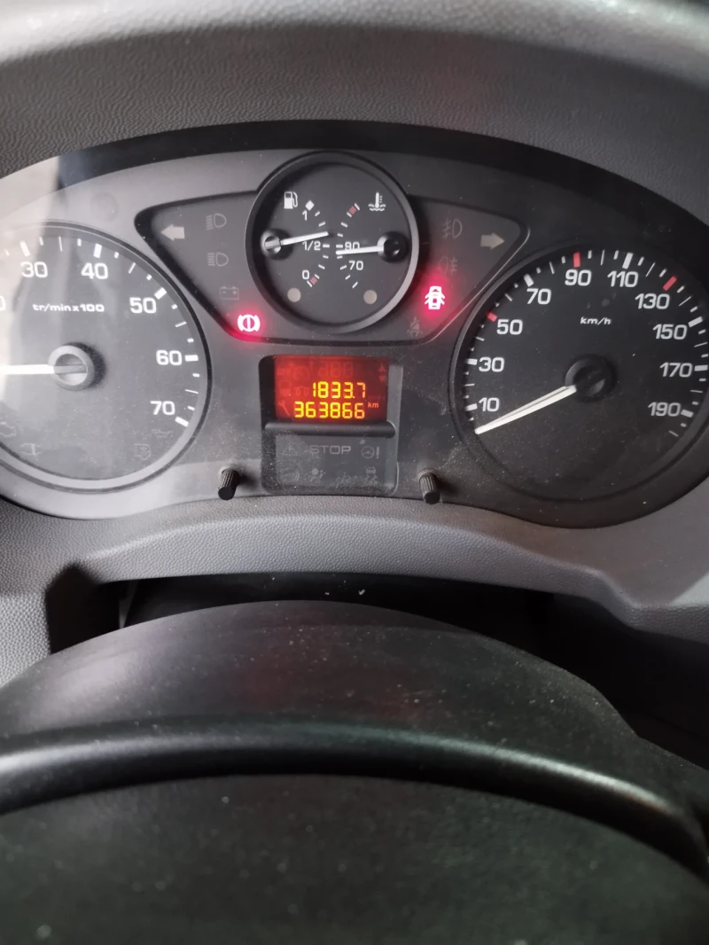 Citroen Jumpy, снимка 7 - Бусове и автобуси - 52309362