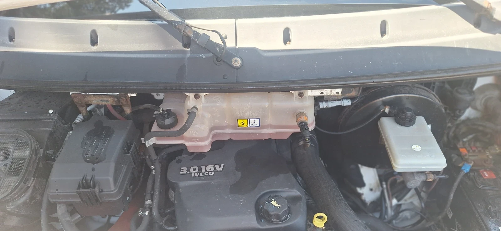 Iveco Daily 35С15 150 кс, снимка 11 - Бусове и автобуси - 54986604