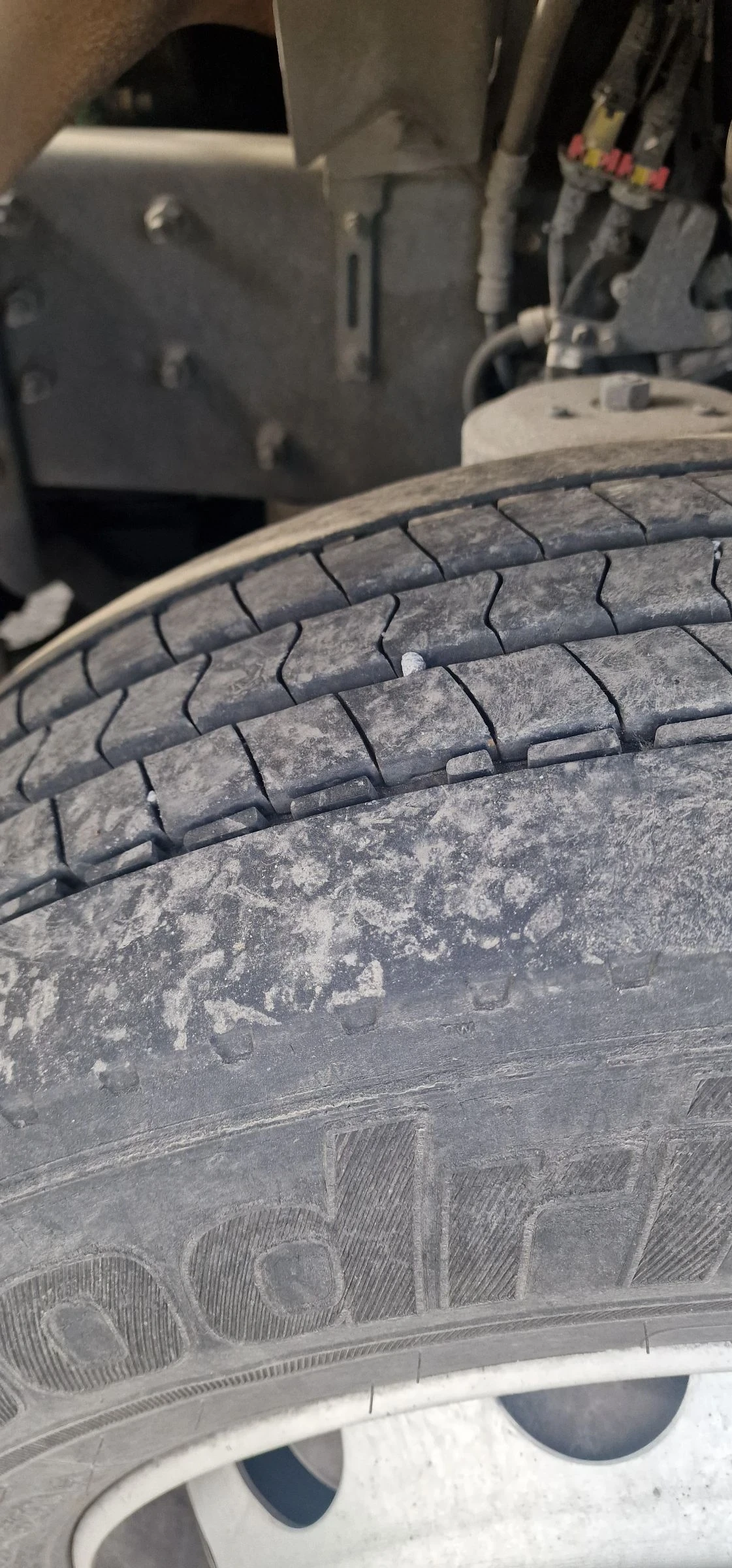 Volvo Fh  - изображение 10