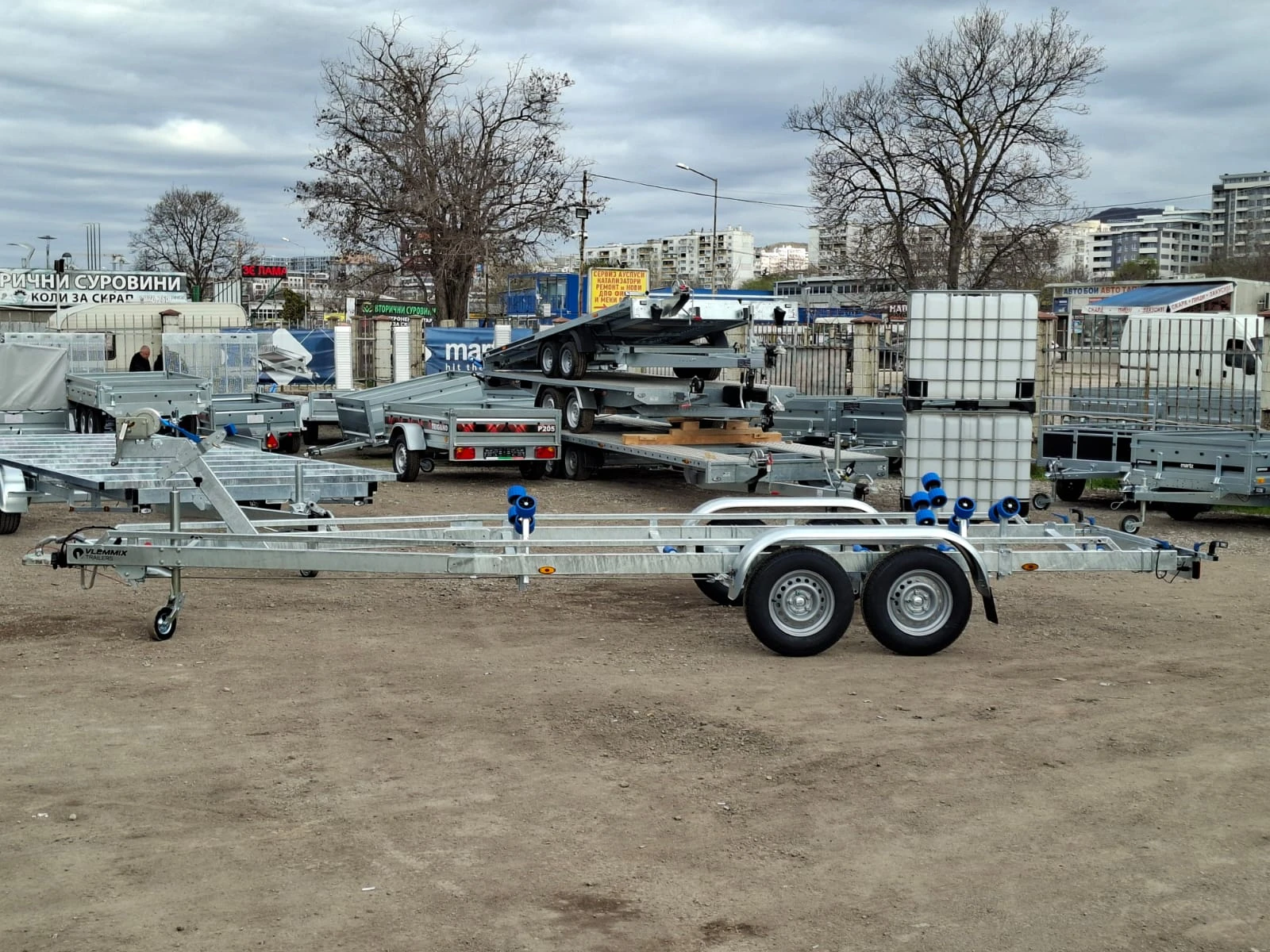 За автомобил Vlemmix BOAT TRAILER 700 2700KG, снимка 3 - Ремаркета - 54122010