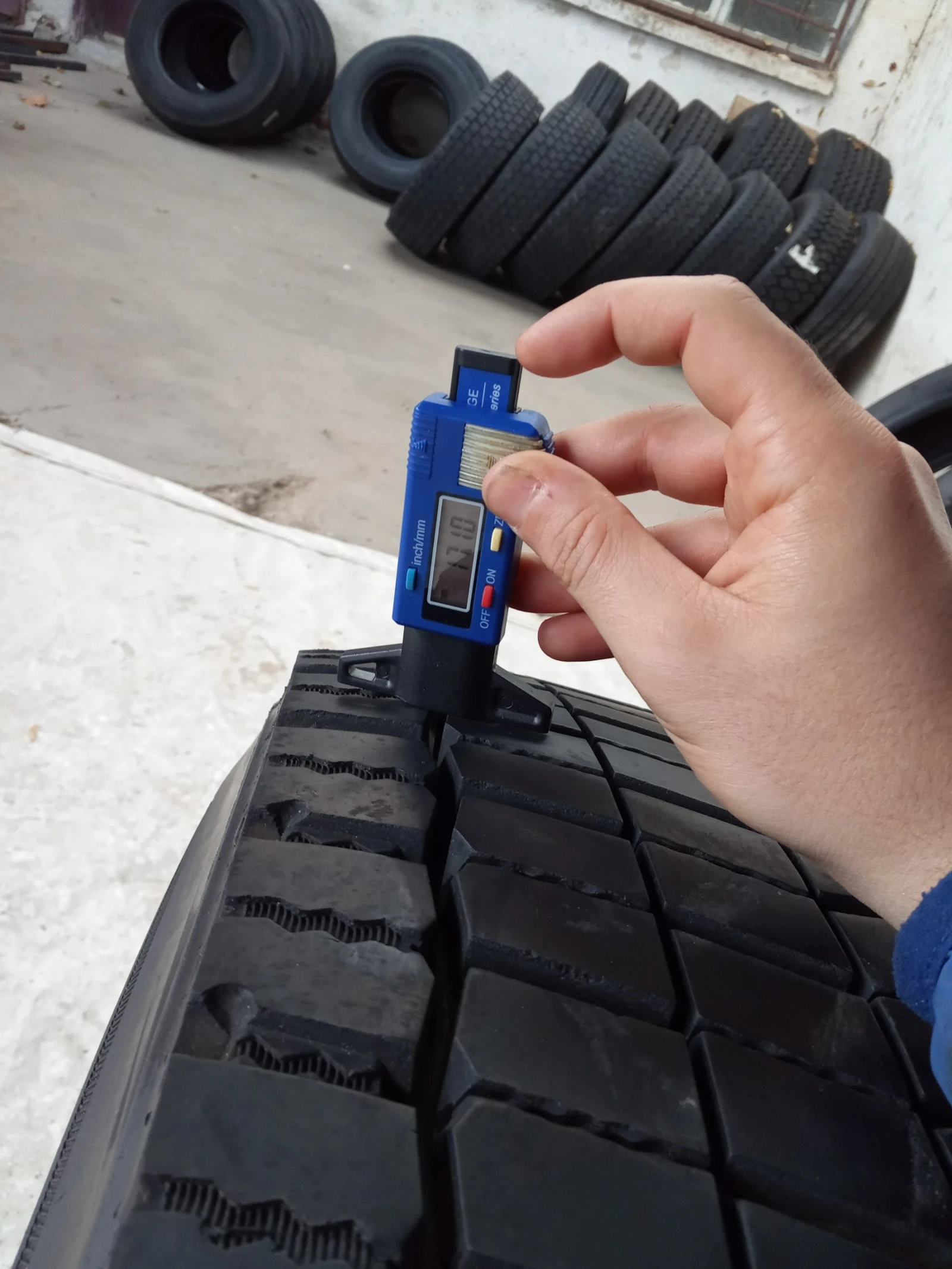  305/70R19.5 | Mobile.bg   4