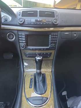 Mercedes-Benz E 350 4-МATIC, снимка 9