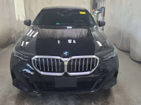 BMW 530 XDRIVE /CARFAX/DISTRONIC/360/PANO/NAVI, снимка 7