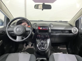 Mazda 2 1.3i, снимка 8