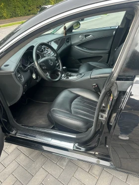 Mercedes-Benz CLS 320 - 8300 € / 16233.39 лв. - 77015301 5