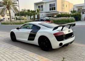 Audi R8 4.2 FSI V8 | СЕРВИЗНА ИСТОРИЯ| CARBON FIBER PACKAG | Auto.bg — изображение 9