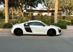 Audi R8 4.2 FSI V8 | СЕРВИЗНА ИСТОРИЯ| CARBON FIBER PACKAG | Auto.bg — изображение 6