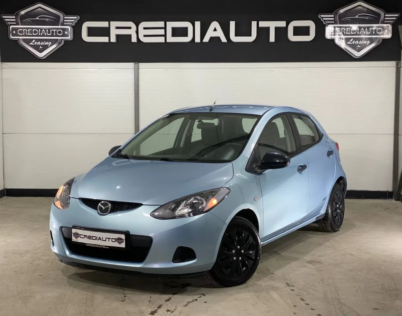 Mazda 2 1.3i, снимка 1 - Автомобили и джипове - 48702149