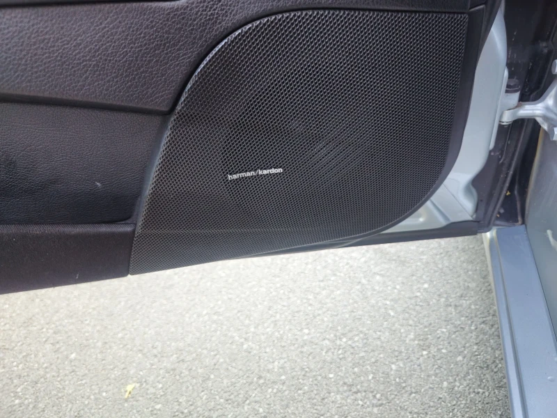 Mercedes-Benz E 350 4-МATIC, снимка 12 - Автомобили и джипове - 50487211