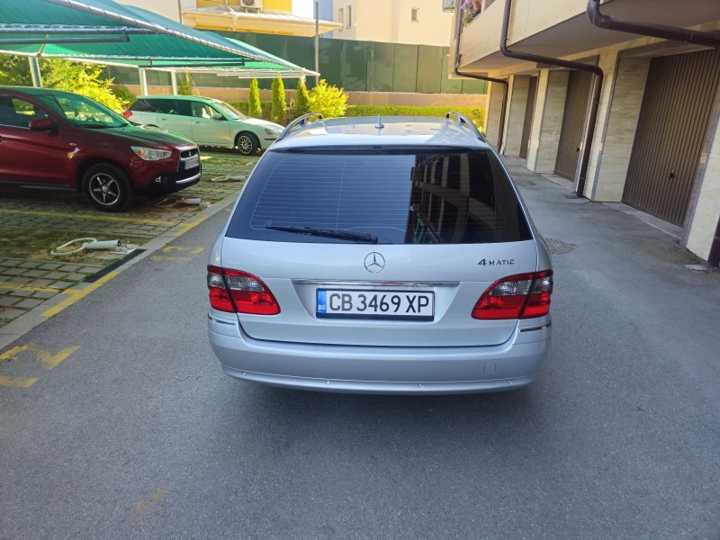Mercedes-Benz E 350 4-МATIC, снимка 5 - Автомобили и джипове - 50487211