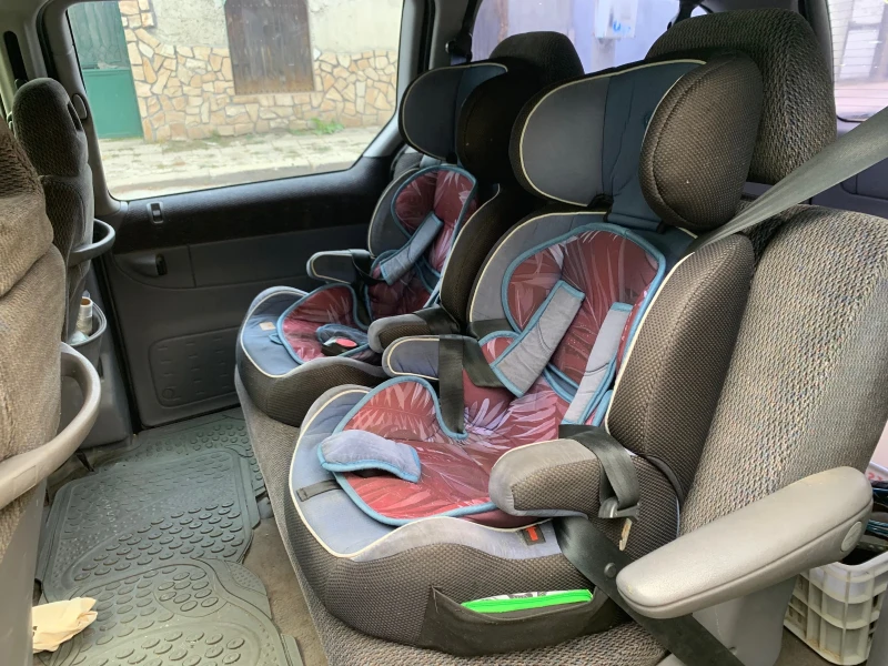 Chrysler Gr.voyager, снимка 8 - Автомобили и джипове - 51912443