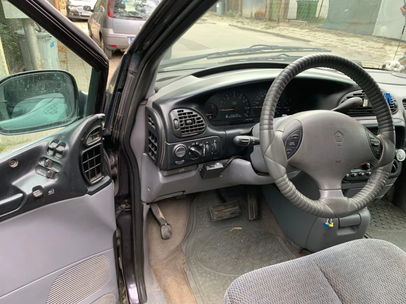 Chrysler Gr.voyager, снимка 5 - Автомобили и джипове - 51912443