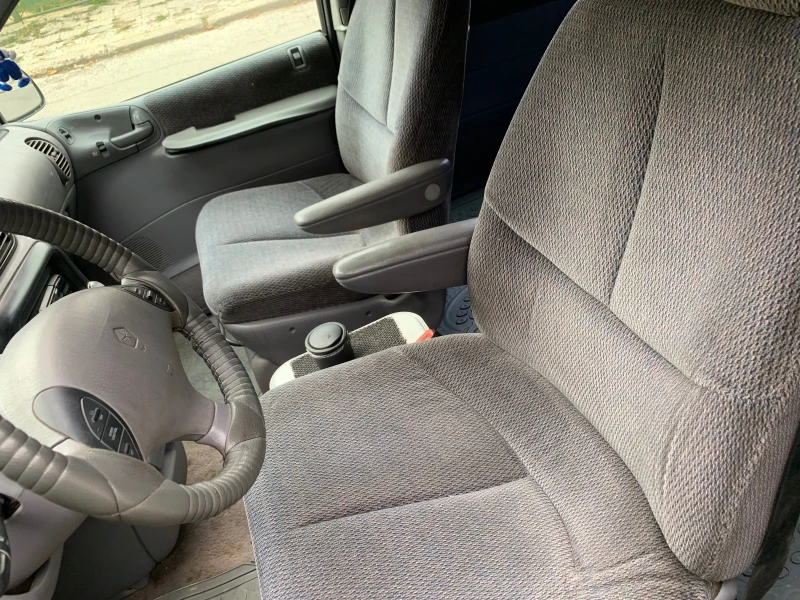 Chrysler Gr.voyager, снимка 7 - Автомобили и джипове - 51912443