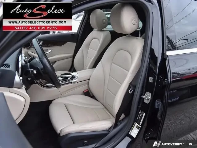 Mercedes-Benz C 300 * 4Matic * 360 * ПОДГРЕВИ * PANO * NAVI, снимка 13 - Автомобили и джипове - 53448392