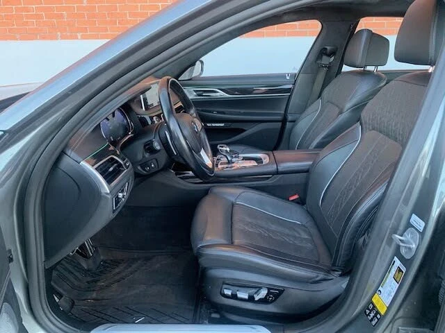 BMW 750 xDrive* AвтоКредит* (ЦЕНА ДО БГ), снимка 5 - Автомобили и джипове - 53861989