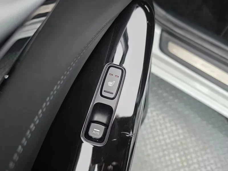 Kia K7, снимка 17 - Автомобили и джипове - 56688038