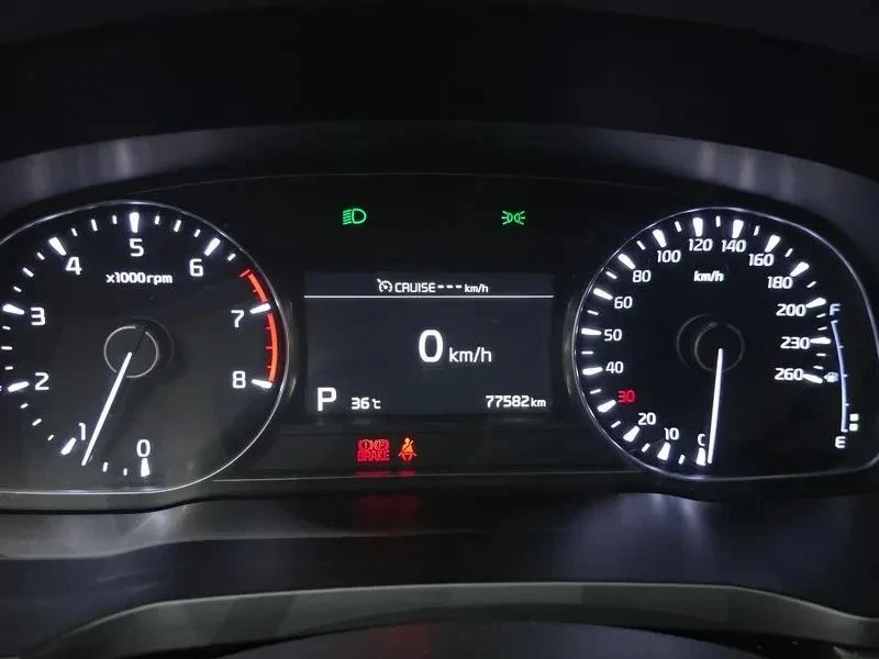 Kia K7, снимка 8 - Автомобили и джипове - 56688038