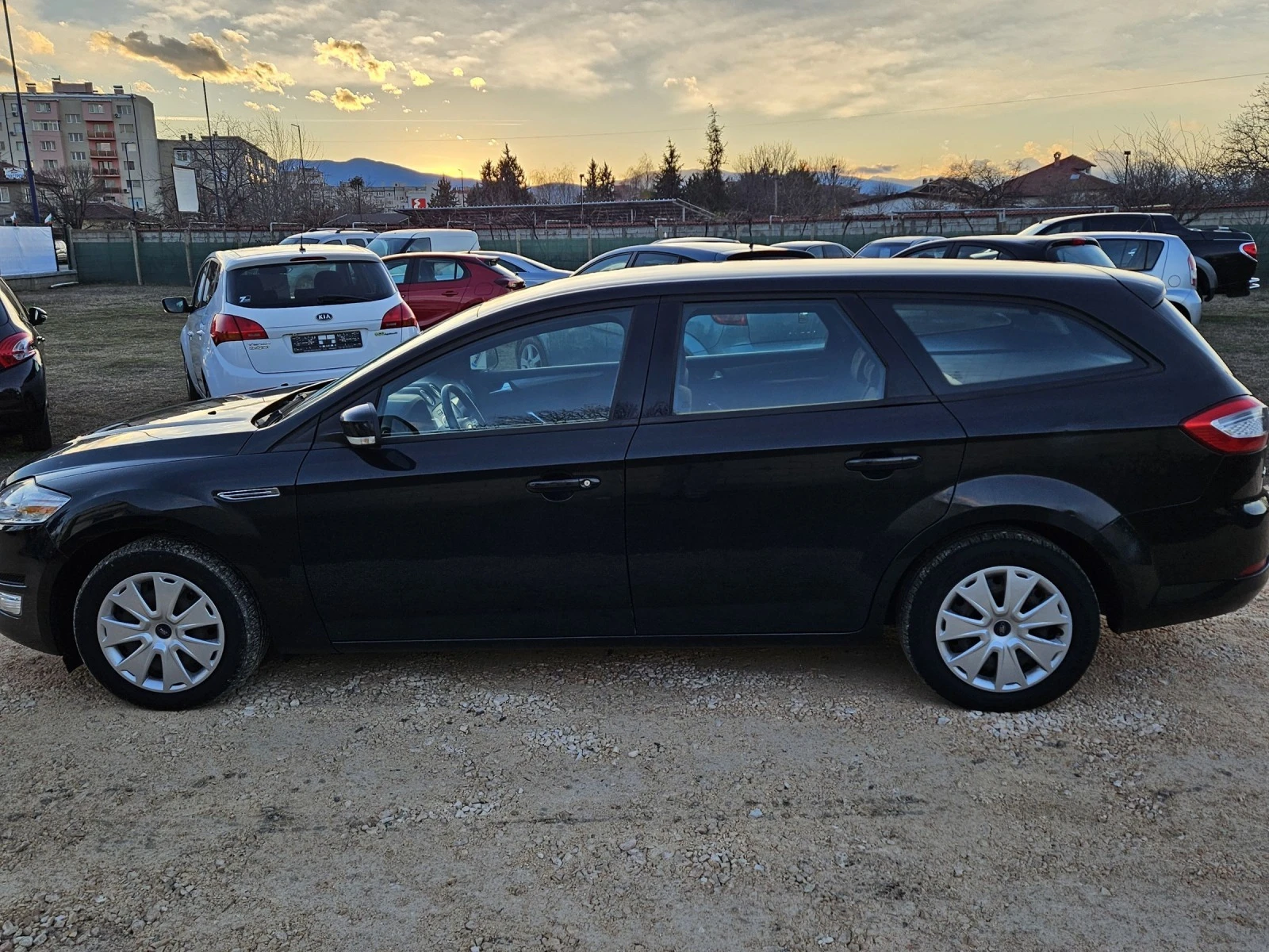 Ford Mondeo 2.0 TDCI - изображение 6