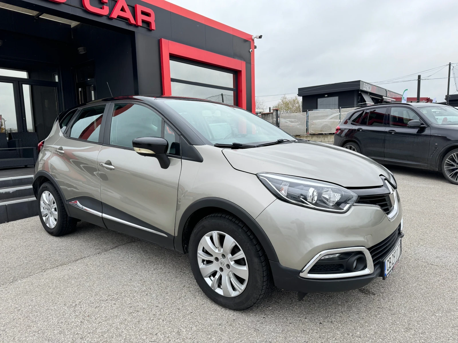 Renault Captur 1.5D-АВТОМАТИК-KEYLESS-NAVI - изображение 7