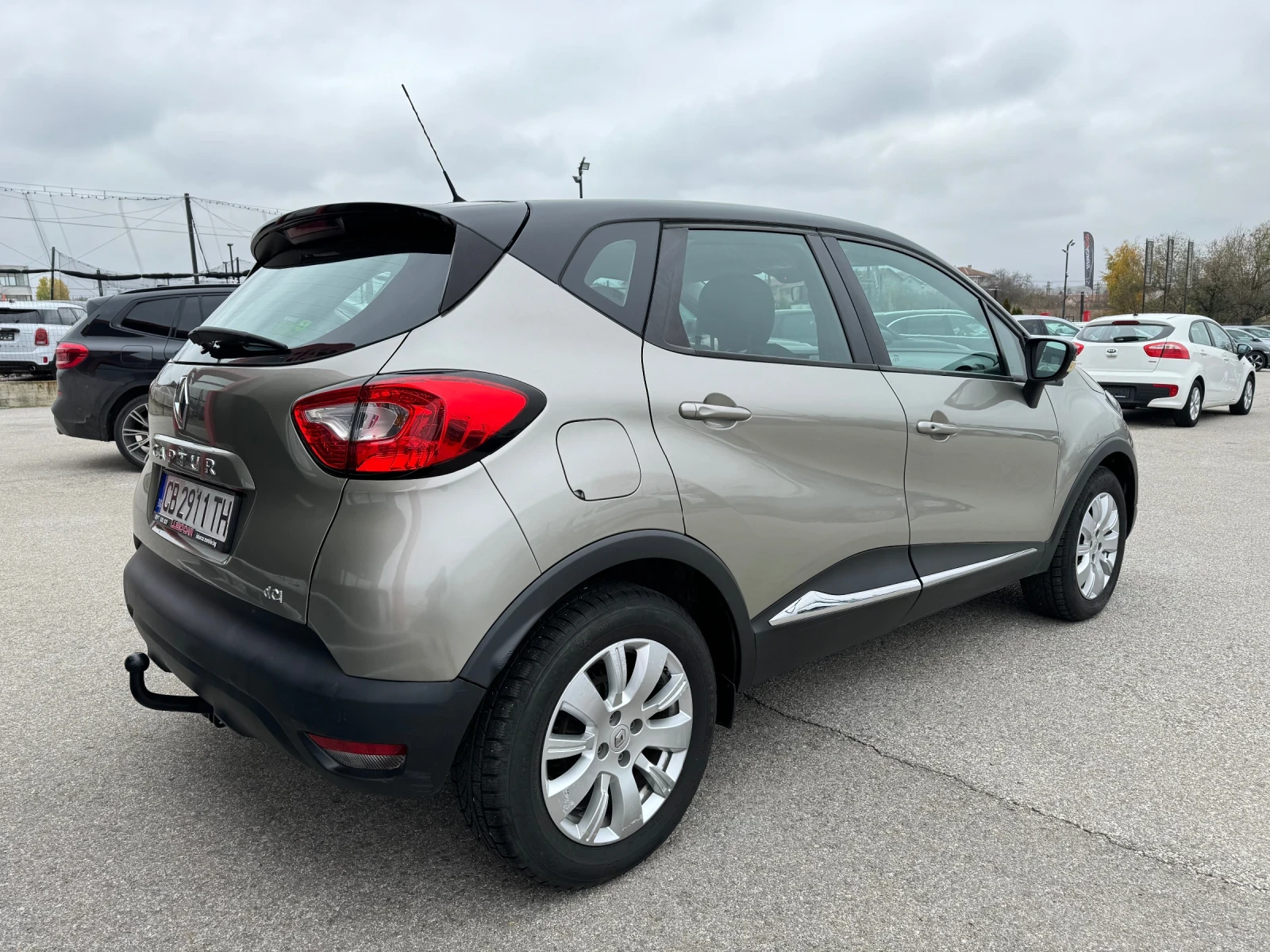 Renault Captur 1.5D-АВТОМАТИК-KEYLESS-NAVI - изображение 5