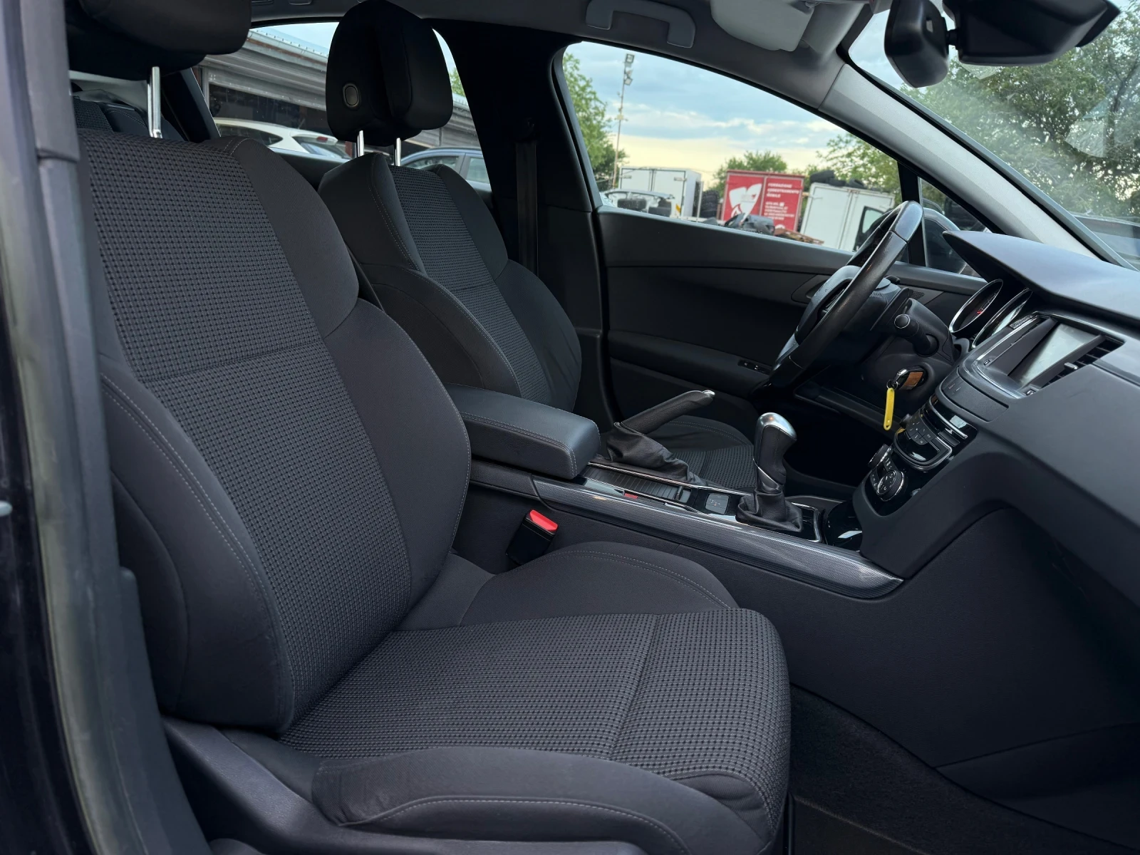 Peugeot 508 1.6HDi  - изображение 8