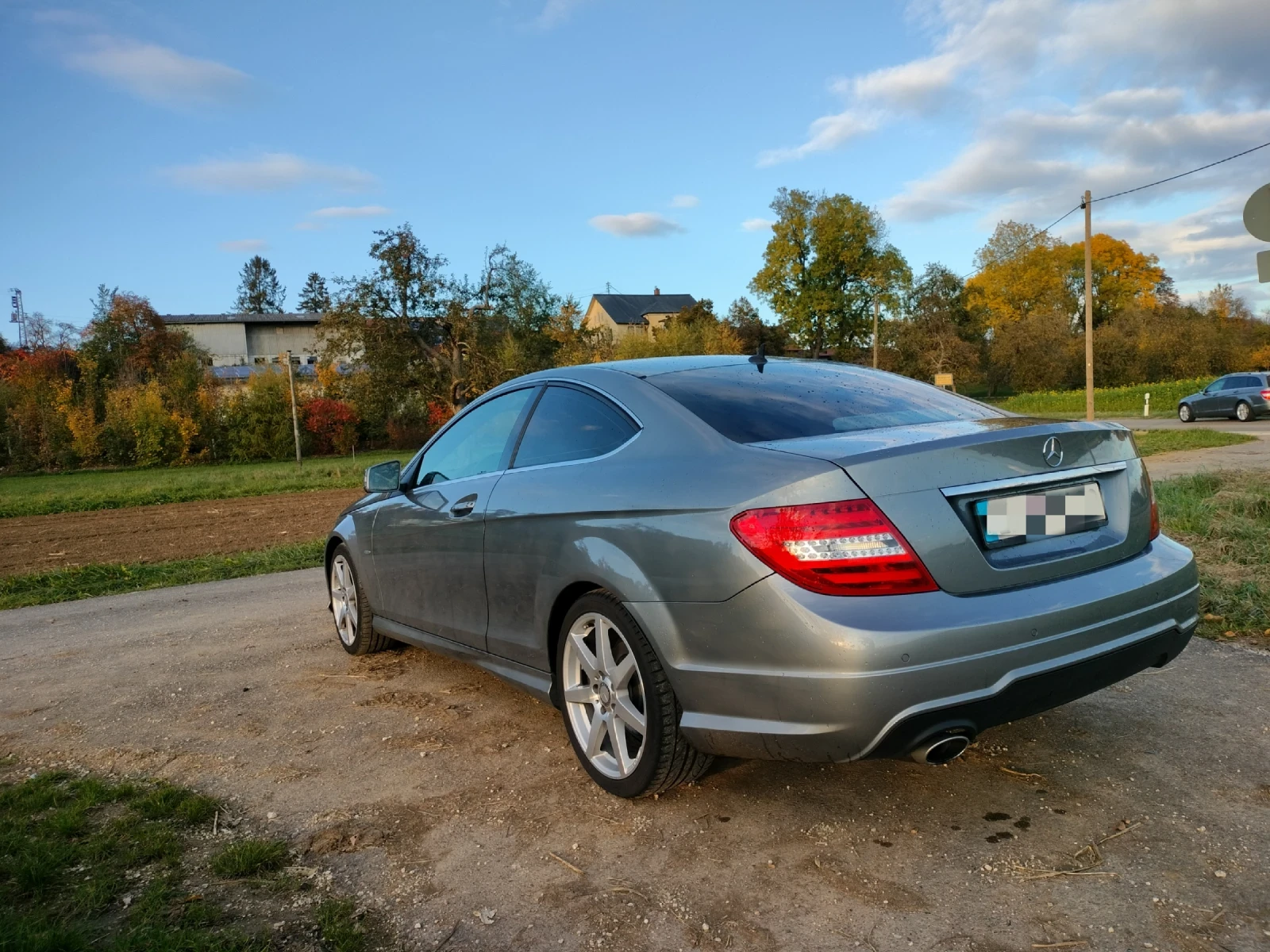 Mercedes-Benz C 220 Ц-класа W204 купе AMG Styling - изображение 3