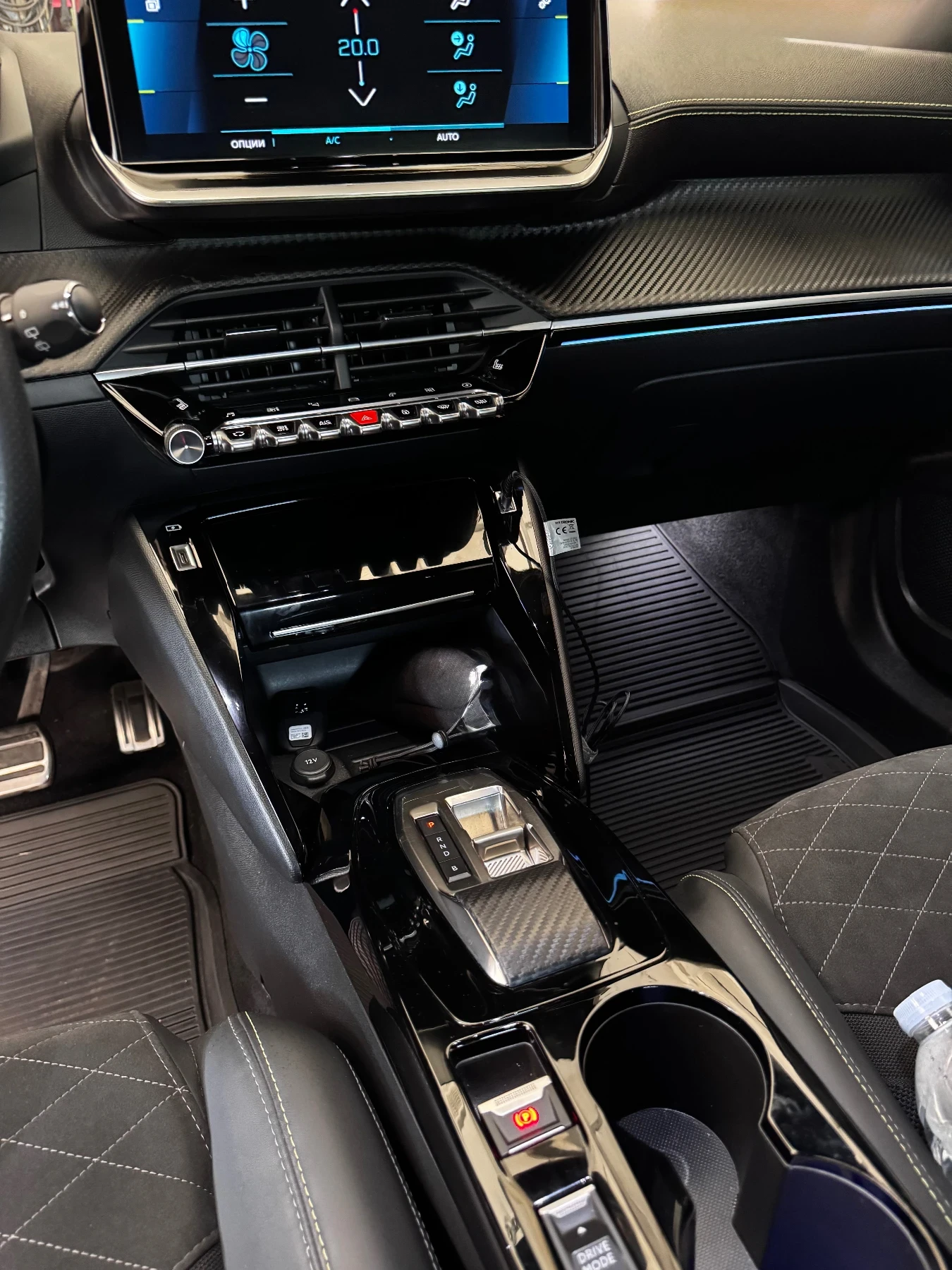 Peugeot 2008 Gt - изображение 9