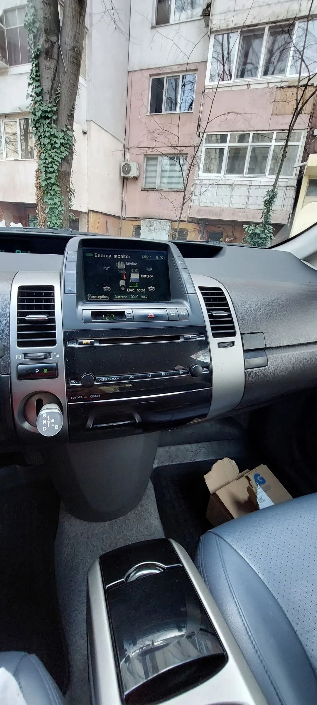 Toyota Prius  - изображение 5