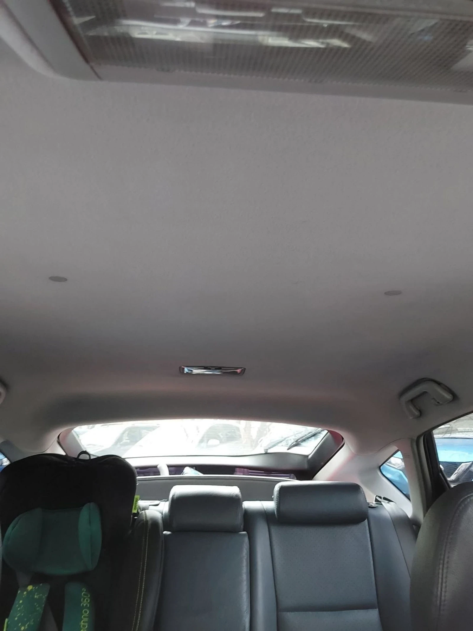 Toyota Prius  - изображение 10