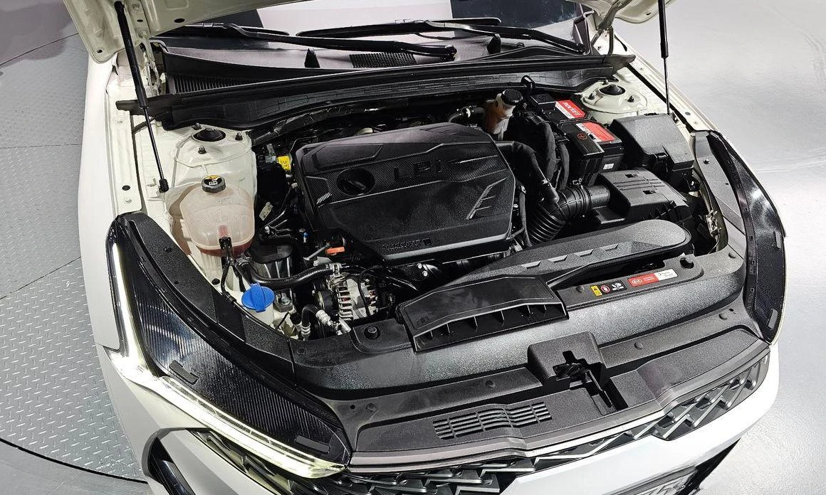 Kia K5  - изображение 6