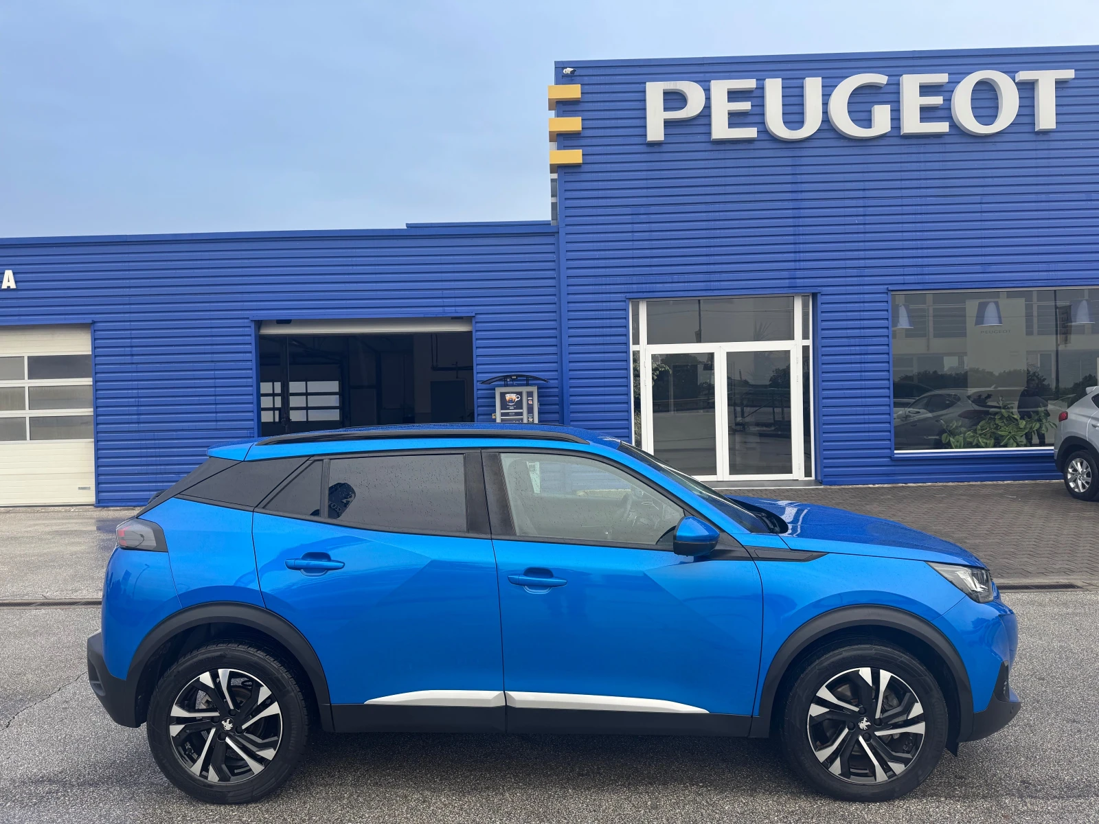 Peugeot 2008 Virtual cockpit allure avtomat kamera - изображение 6