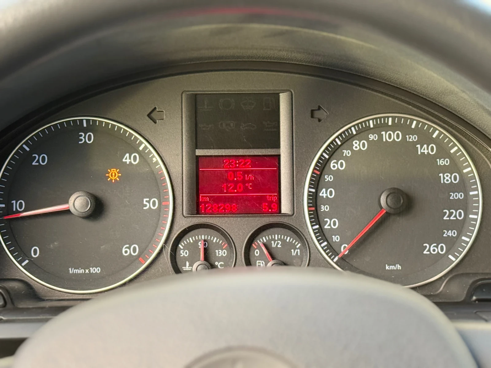 VW Golf 128, 000 100%  1.9 TDI 105 BKC | Mobile.bg   16