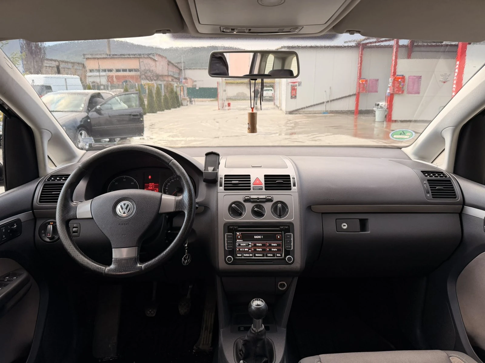 VW Touran Cross - изображение 5