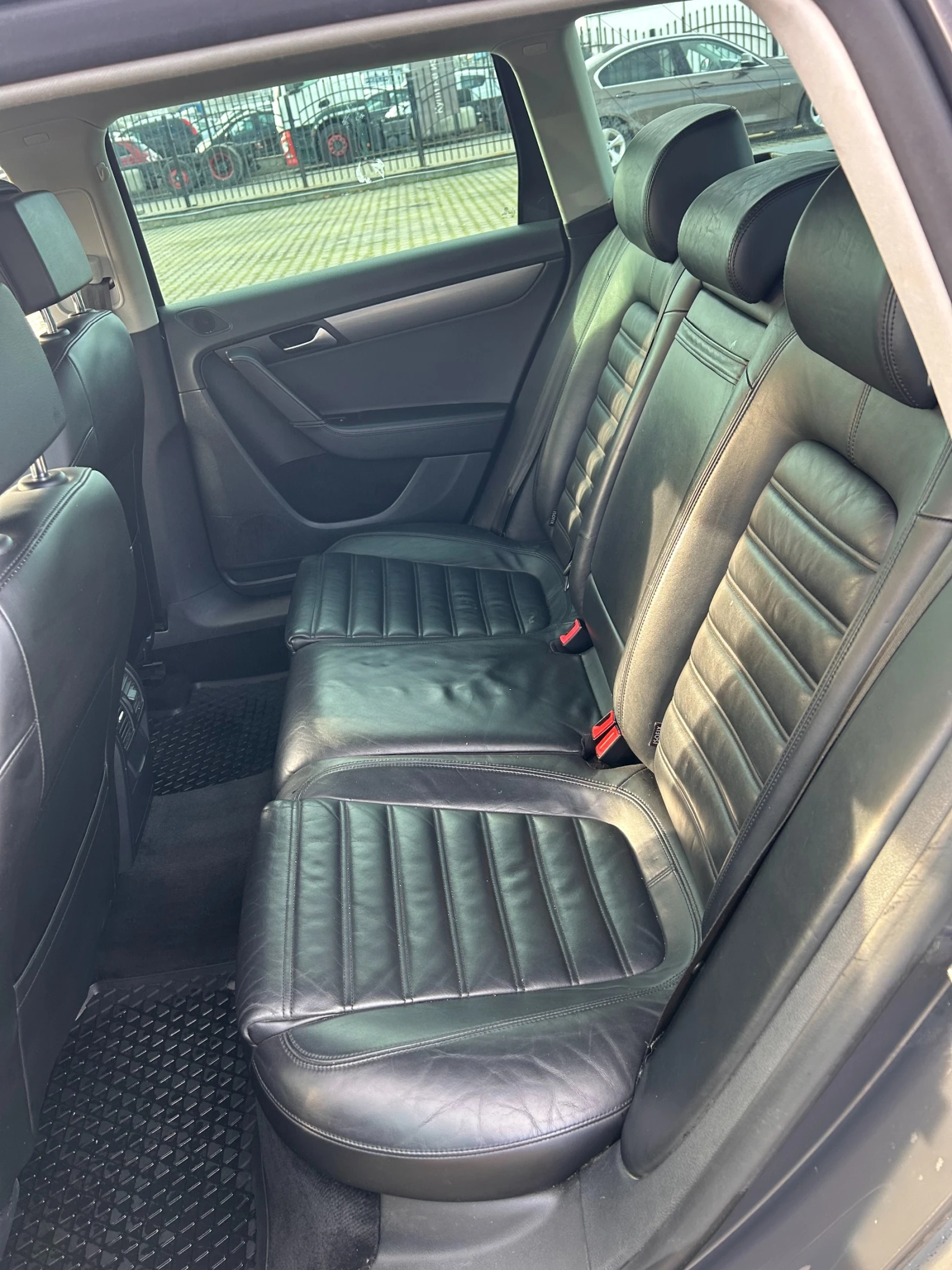 VW Passat 2.0TDI AVTOMAT/KOJA/NAVI EURO 5 | Mobile.bg � ����������� 10