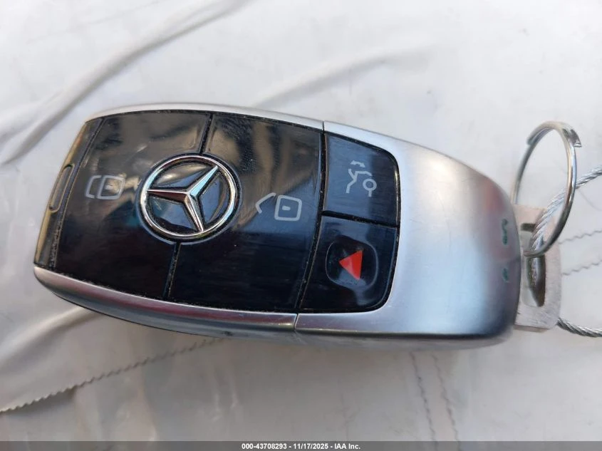Mercedes-Benz E 300 AMGPACK/4MATIC/BURMESTER// | Mobile.bg   8