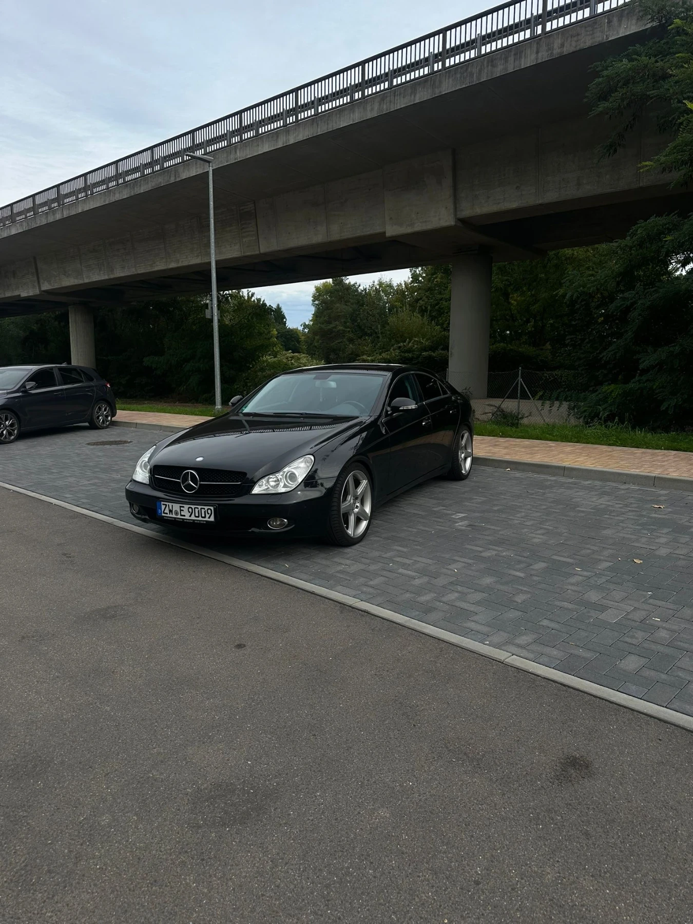 Mercedes-Benz CLS 320  - изображение 2