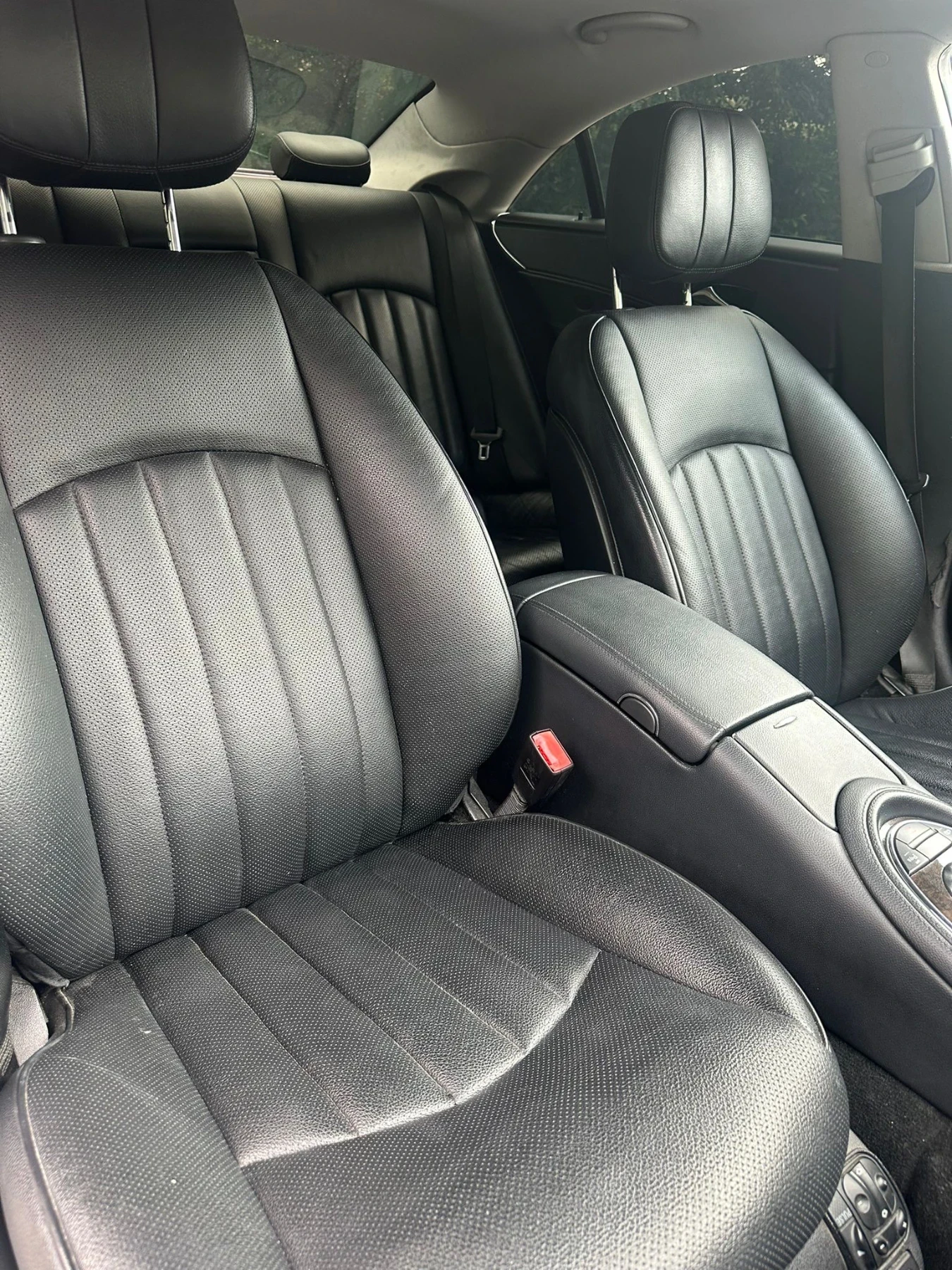 Mercedes-Benz CLS 320  - изображение 8