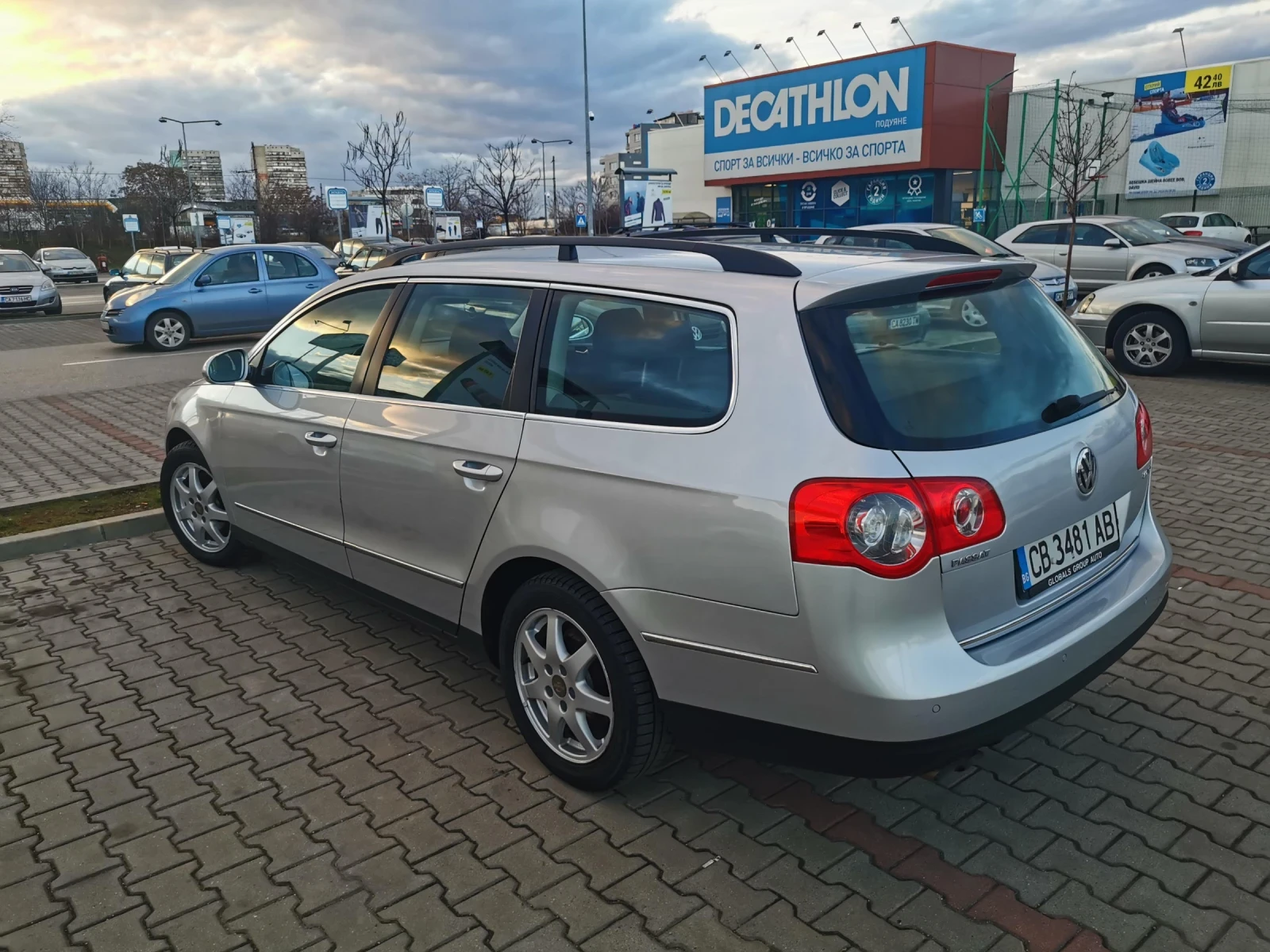 VW Passat, снимка 2 - Автомобили и джипове - 53818602